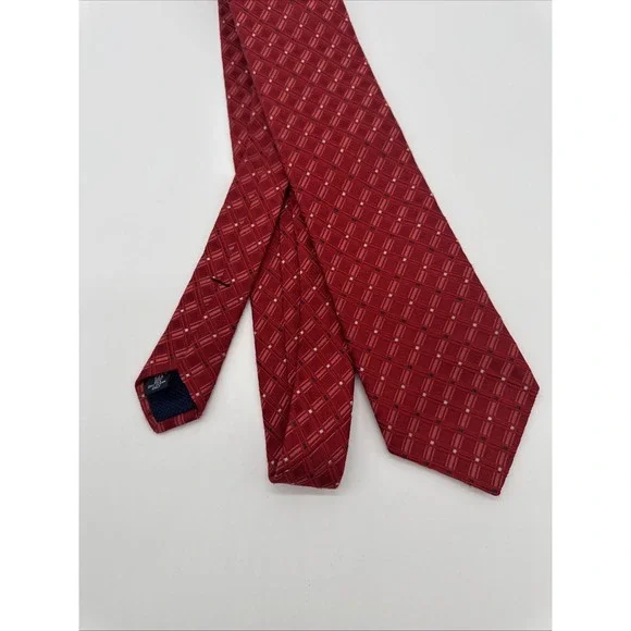 DANIEL CREMIEUX Necktie Handmade 100% Silk Red Navy Mens Tie USA 63" - Picture 6 of 7